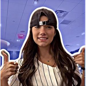 Meet your Posher, Bella